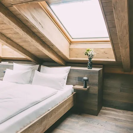 Livalpin - With Private Sauna & Whirlpool * Garmisch-Partenkirchen