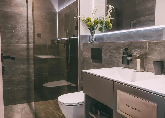 Livalpin - With Private Sauna & Whirlpool Apartamento